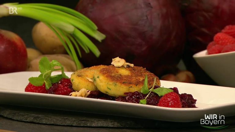 Kartoffelpflanzerl mit Himbeer-Blaukraut - Andreas Geitl